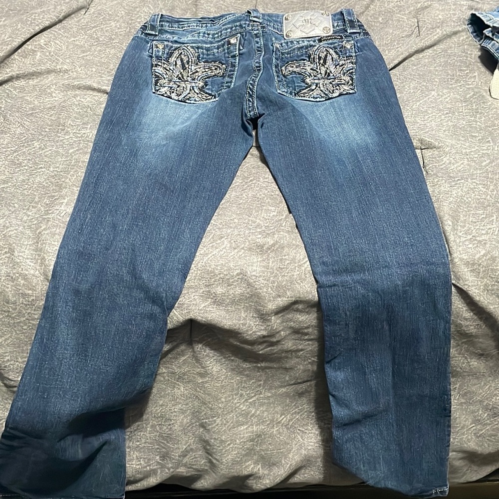 Miss me jeans, good condition size 28 with a 31 inseam